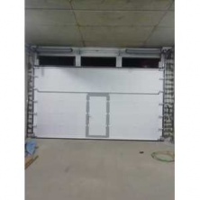 Секционные ворота DoorHan 4500*2300*500 с калиткой, цвет - белый